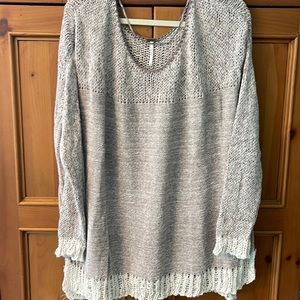 FREE PEOPLE SWEATER